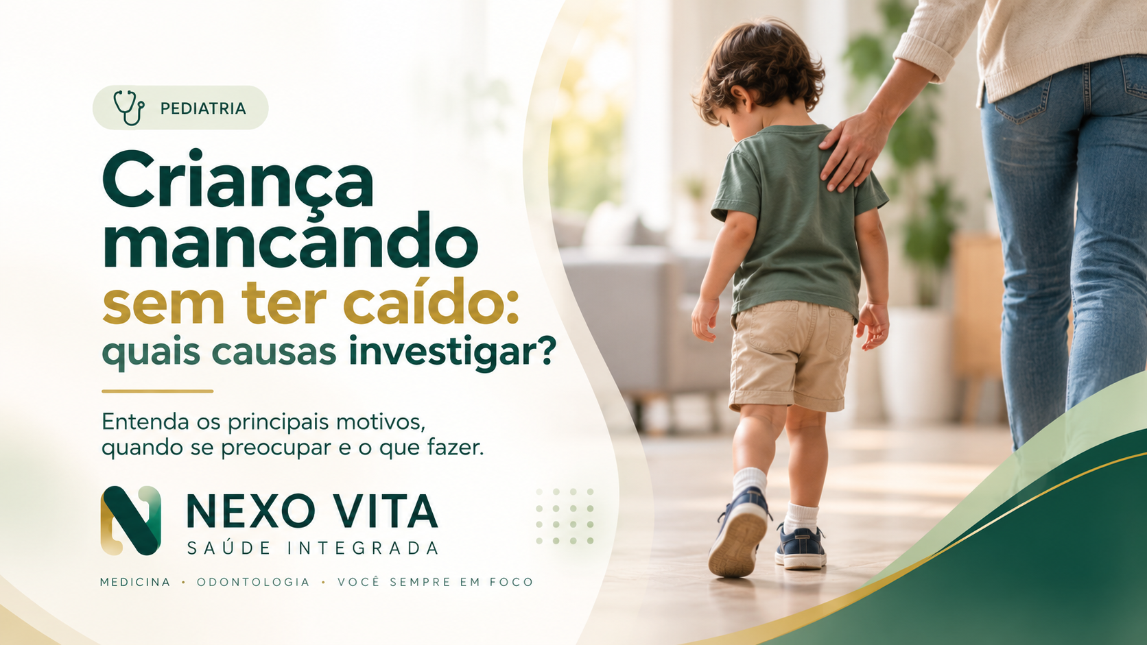 Criança caminhando com dificuldade em ambiente seguro